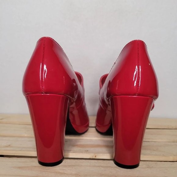 NWT Rampage Elexa Heels Red Patent Retro Peep Toe Pin-up Girl Pumps size 7 - Picture 5 of 7
